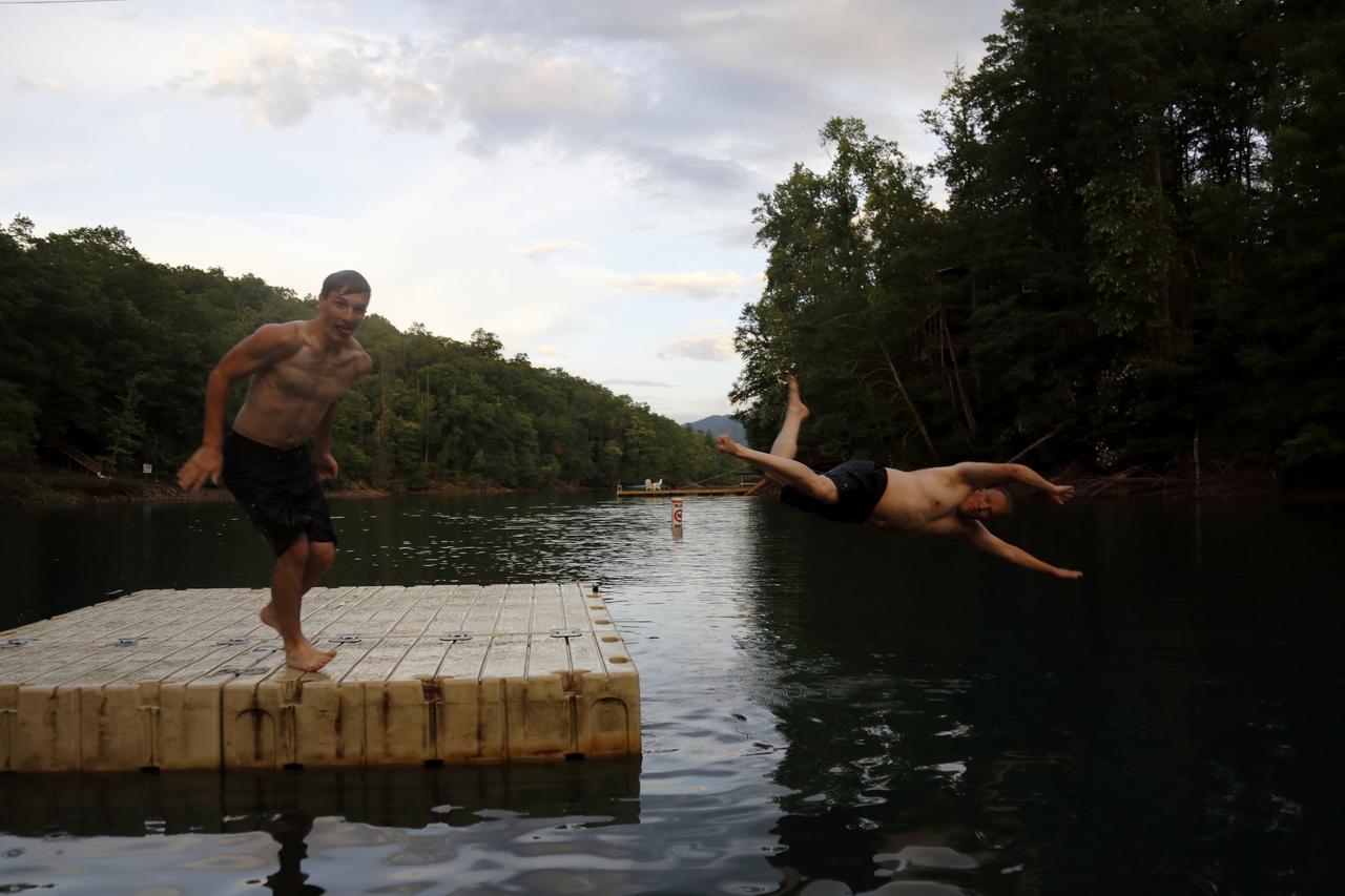 Frank'S Landing Villa Topton Ngoại thất bức ảnh